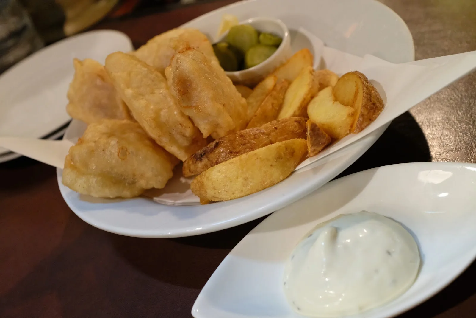 Tail's Ale House · 9